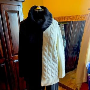 DKNY brand turtleneck like new